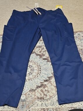 WonderWink Women Straight Leg Scrub Pants in Navy